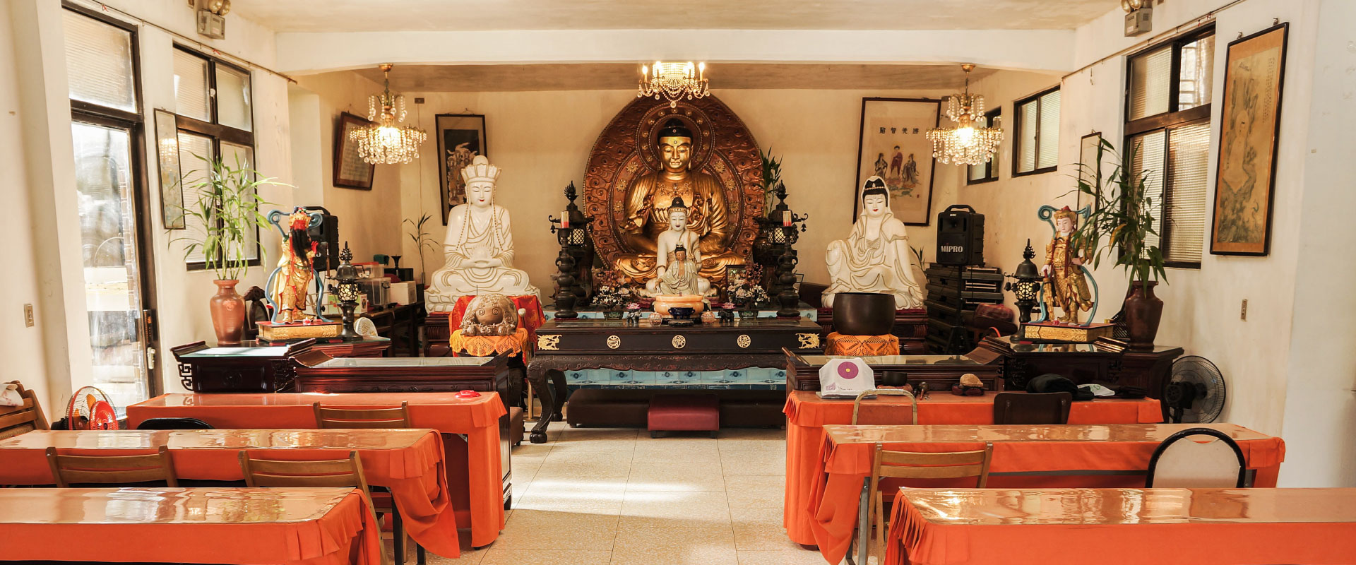 法濟寺 – 弘揚佛教正法、主祀釋迦摩尼佛